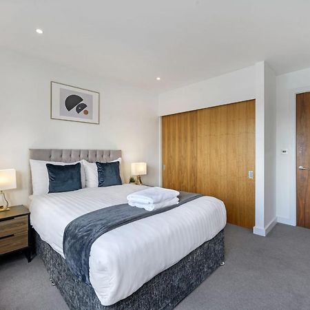 Host & Stay - Waterfront View Liverpool Exterior photo