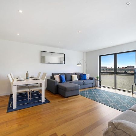 Host & Stay - Waterfront View Liverpool Exterior photo